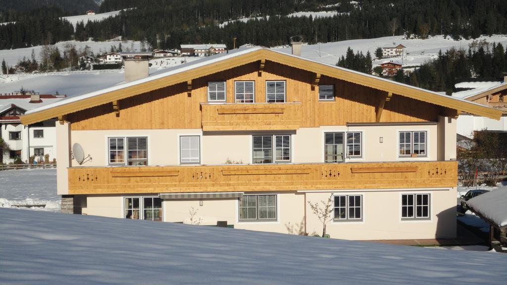 Haus Horngacher フィーバーブルン エクステリア 写真
